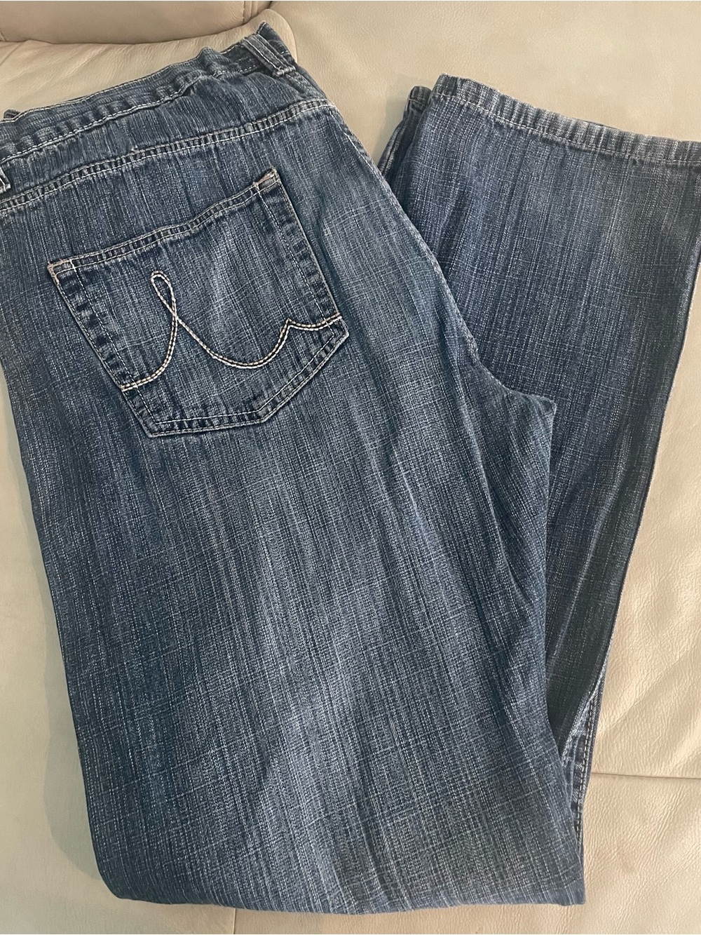 Evolution in design jeans size 40x34
